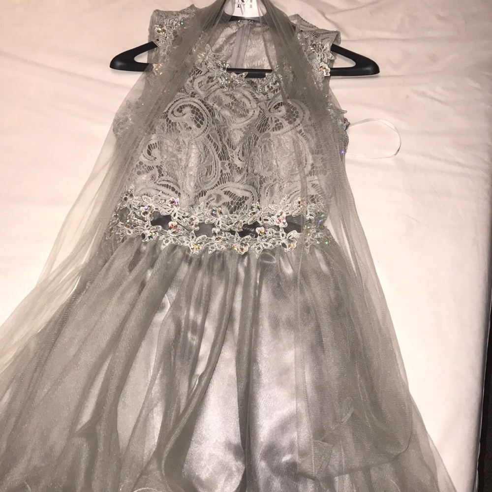 Grey dress